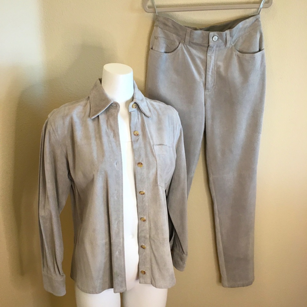 Lauren Ralph Lauren Vintage Grey Suede Leather 2 piece pants & top Small Petite